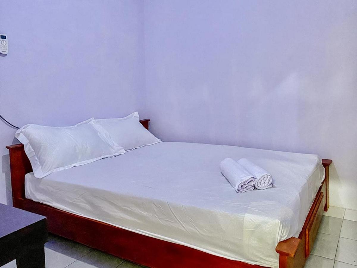 Griya Asri Syariah Mitra Reddoorz Hotel Rogojampi Kültér fotó