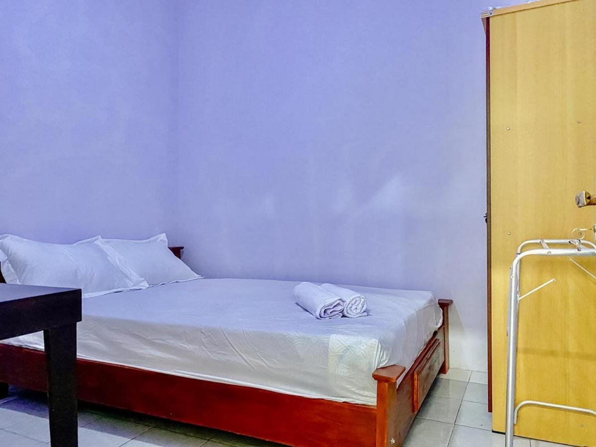 Griya Asri Syariah Mitra Reddoorz Hotel Rogojampi Kültér fotó